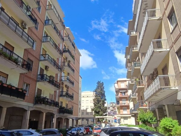 appartamento in vendita a Cagliari in zona Genneruxi