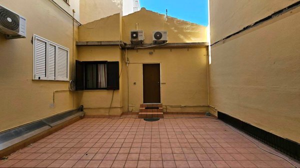 appartamento in vendita a Cagliari in zona Stampace/Punici