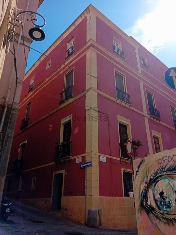 appartamento in vendita a Cagliari in zona Castello