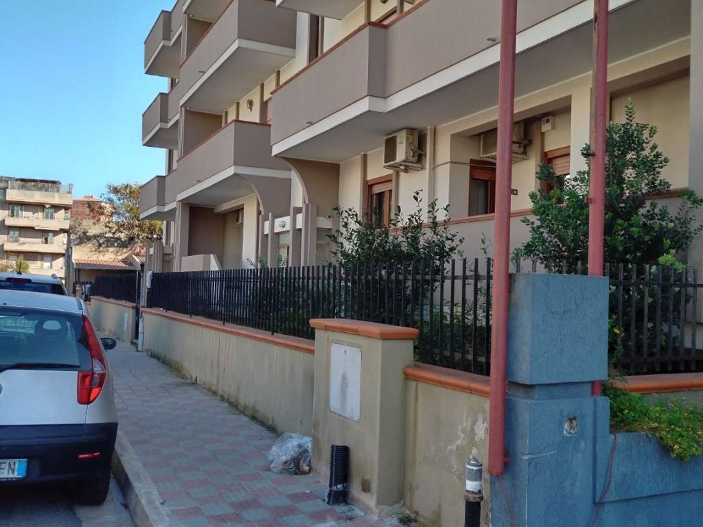 appartamento in vendita a Cagliari in zona Pirri