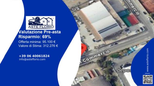 locale commerciale in vendita a Cagliari