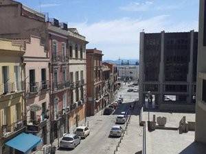 intera palazzina in vendita a Cagliari in zona Marina