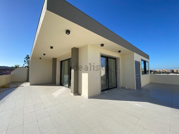 appartamento in vendita a Cagliari in zona Fonsarda / zona Giudici