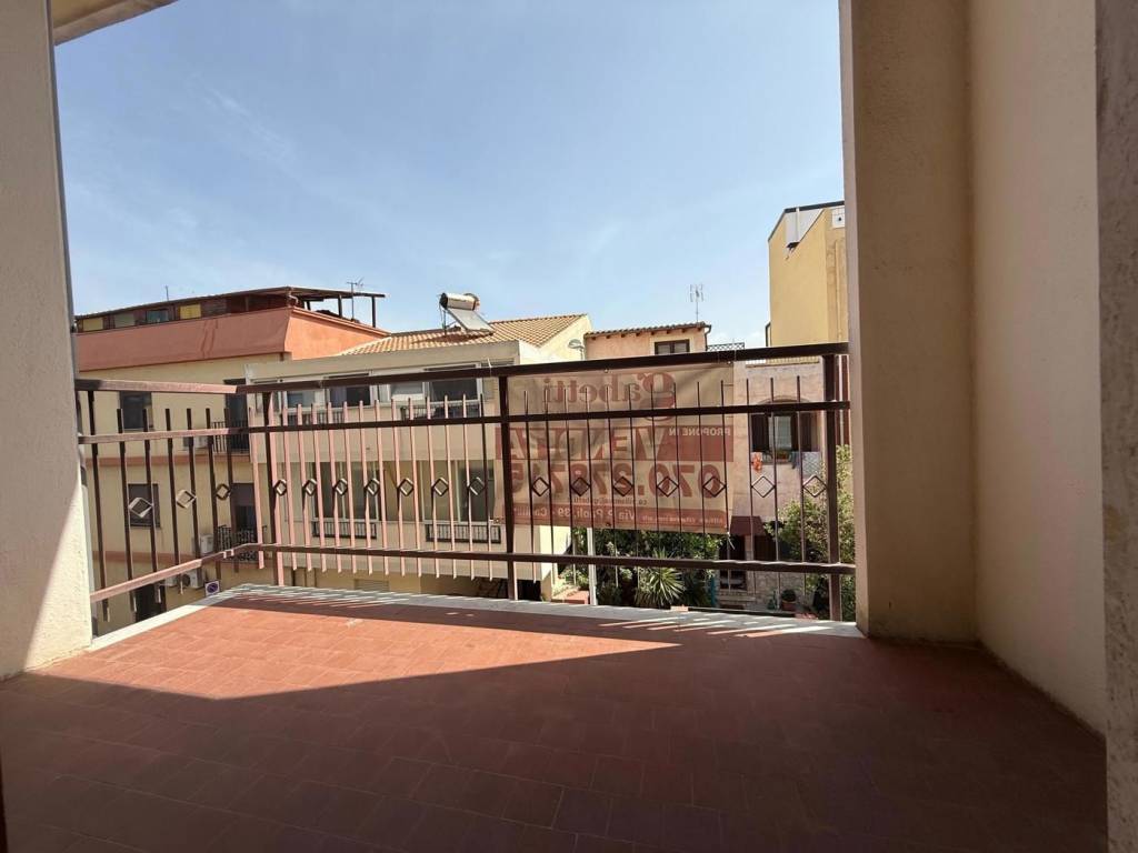 appartamento in vendita a Cagliari in zona Pirri