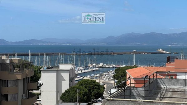 appartamento in vendita a Cagliari in zona Bonaria