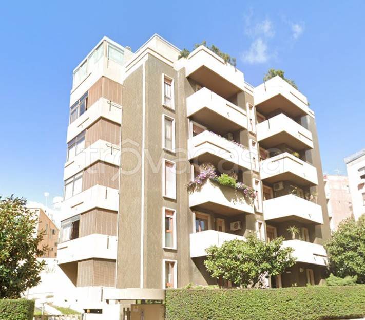 appartamento in vendita a Cagliari in zona Monte Urpinu