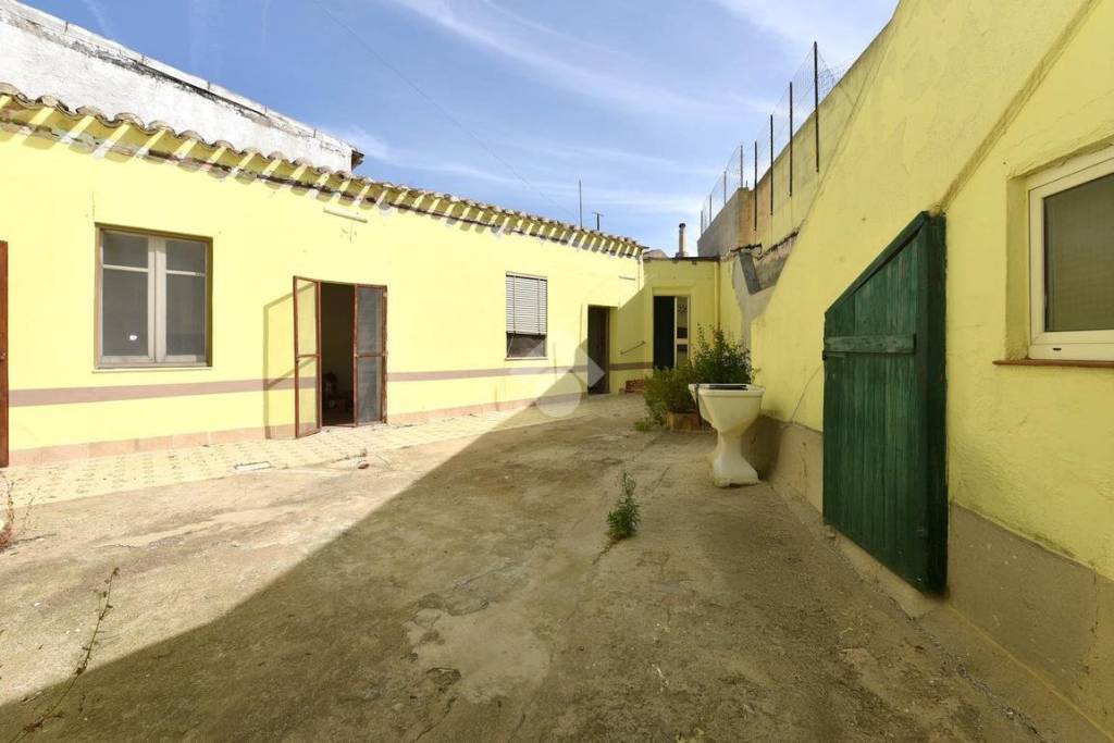 casa indipendente in vendita a Cagliari in zona Pirri