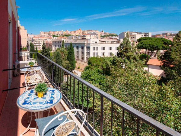 appartamento in vendita a Cagliari in zona Villanova