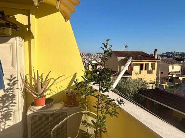 appartamento in vendita a Cagliari in zona Pirri