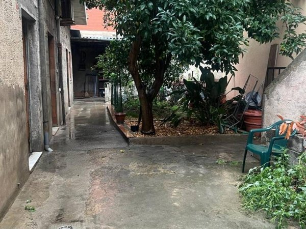 appartamento in vendita a Cagliari in zona Pirri