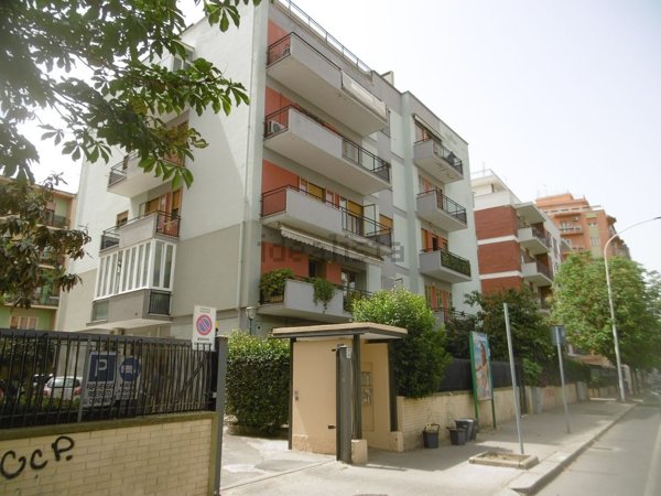 appartamento in vendita a Cagliari in zona Genneruxi