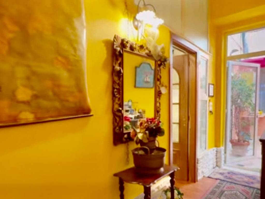 appartamento in vendita a Cagliari in zona Villanova