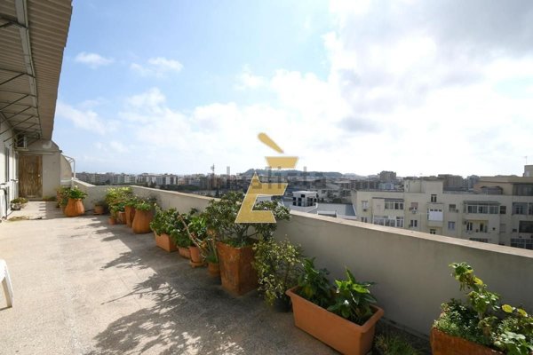 appartamento in vendita a Cagliari