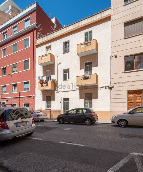 appartamento in vendita a Cagliari in zona San Benedetto