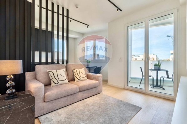 appartamento in vendita a Cagliari in zona Bonaria