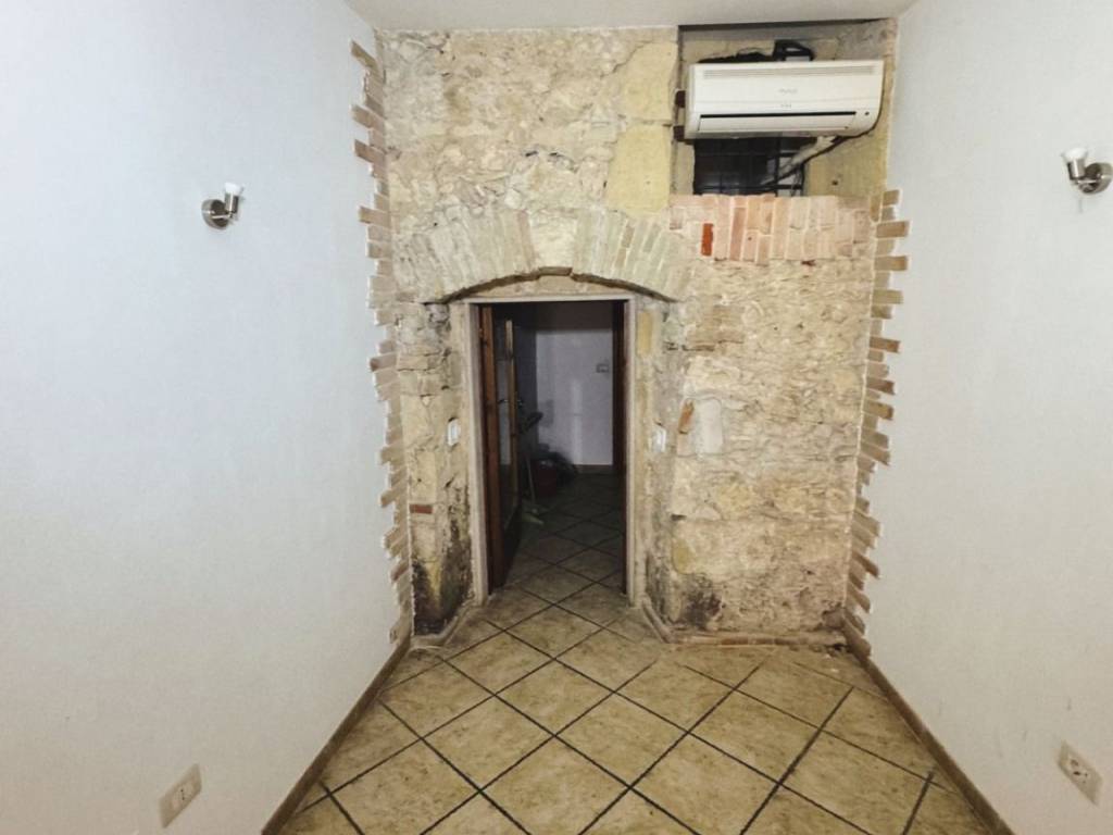 appartamento in vendita a Cagliari in zona Stampace/Punici
