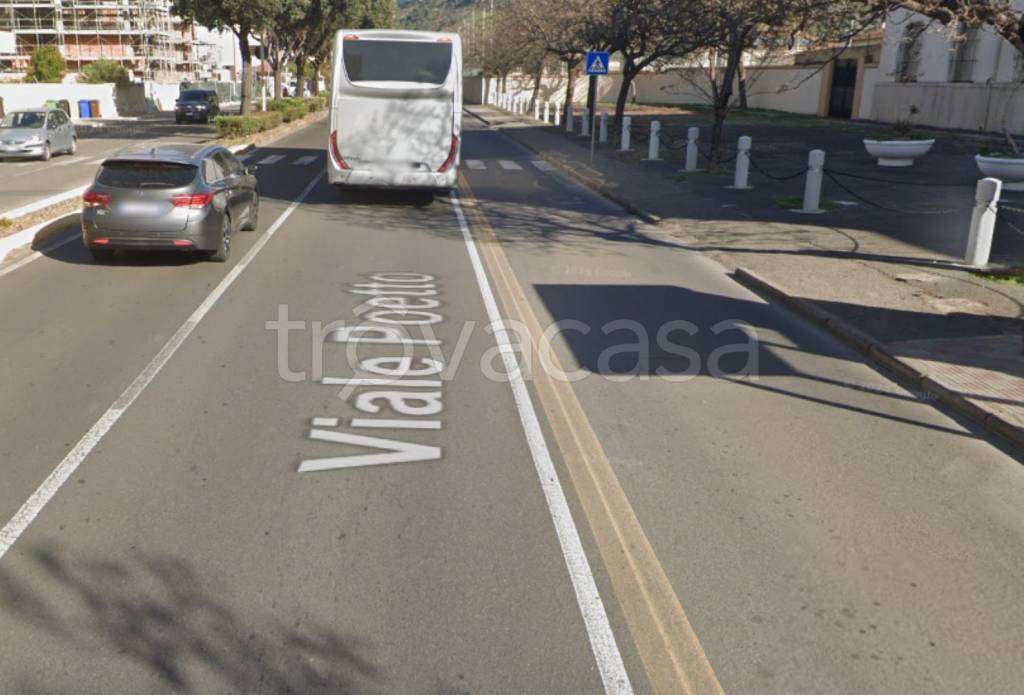 appartamento in vendita a Cagliari in zona Poetto/Marina Piccola