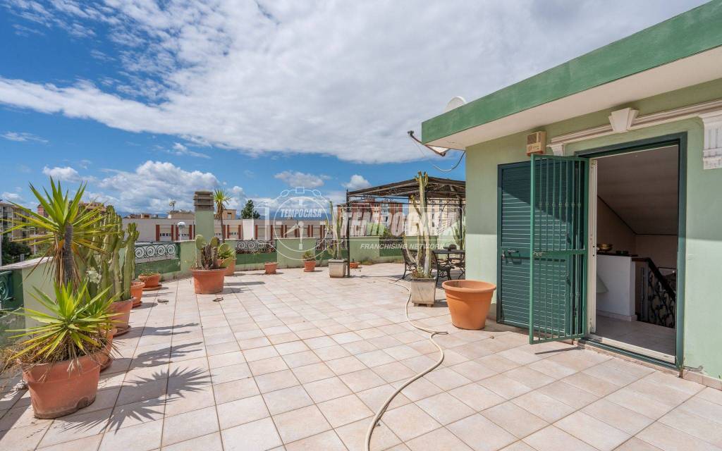 appartamento in vendita a Cagliari in zona Tuvixeddu/Tuvumannu