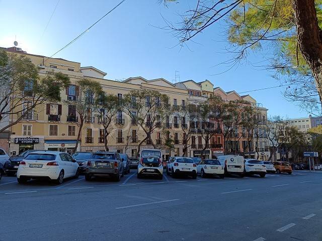 appartamento in vendita a Cagliari in zona Marina