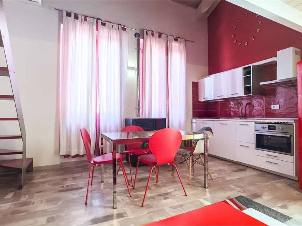 appartamento in vendita a Cagliari in zona Bonaria