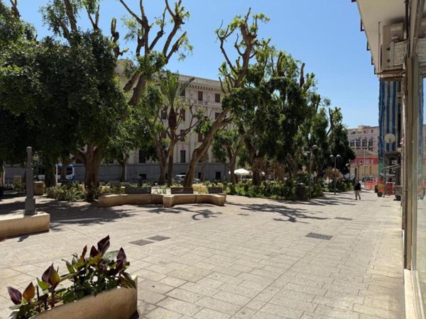 appartamento in vendita a Cagliari in zona Villanova