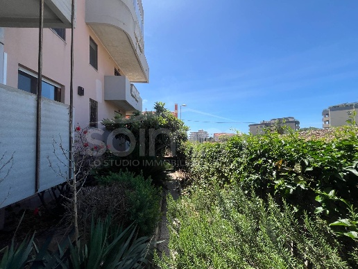 appartamento in vendita a Cagliari in zona Bonaria