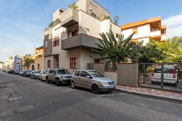 casa indipendente in vendita a Cagliari in zona Pirri