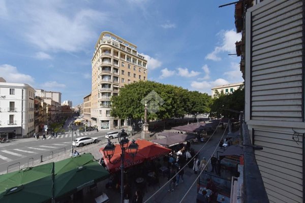 appartamento in vendita a Cagliari in zona Marina