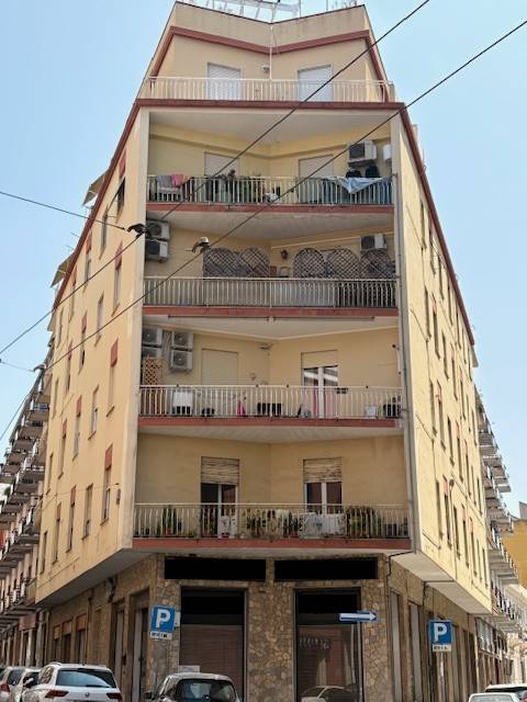 negozio in vendita a Cagliari in zona Castello