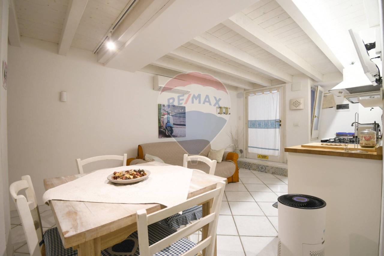 appartamento in vendita a Cagliari in zona Stampace/Punici
