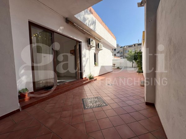 appartamento in vendita a Cagliari in zona Pirri