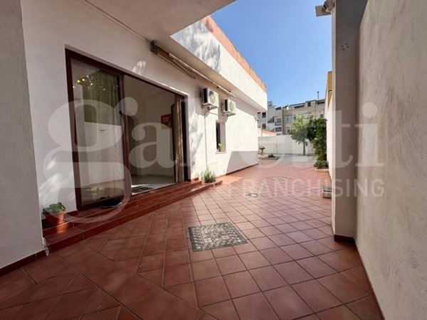 appartamento in vendita a Cagliari in zona Pirri