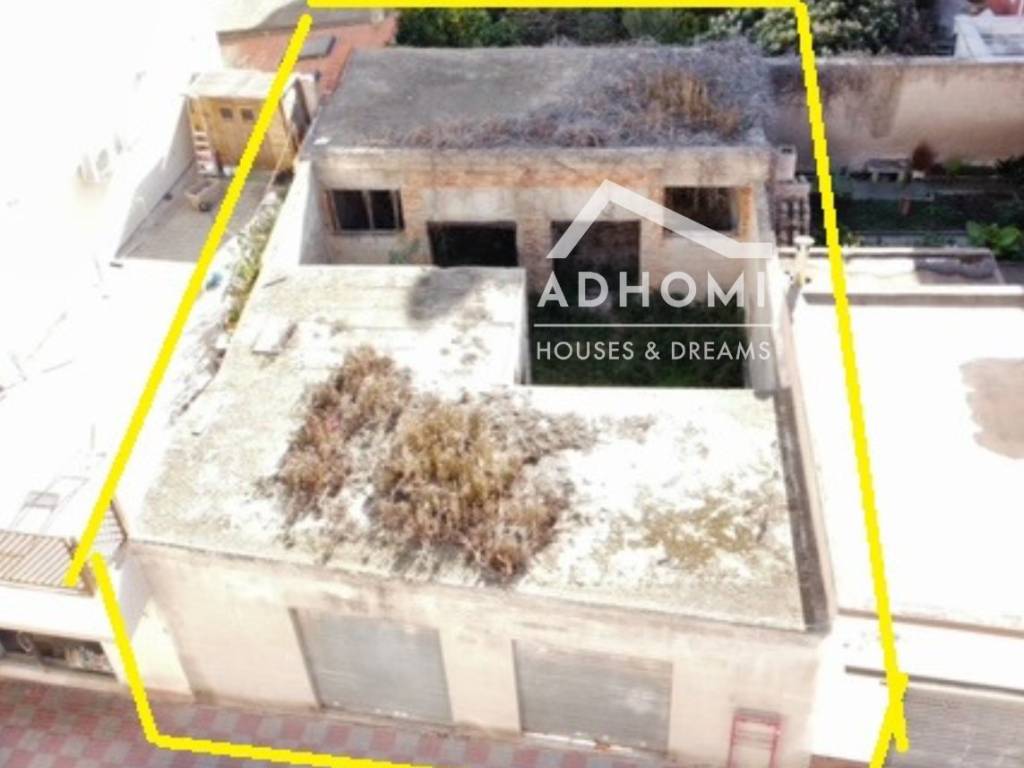 villa in vendita a Cagliari in zona Bonaria