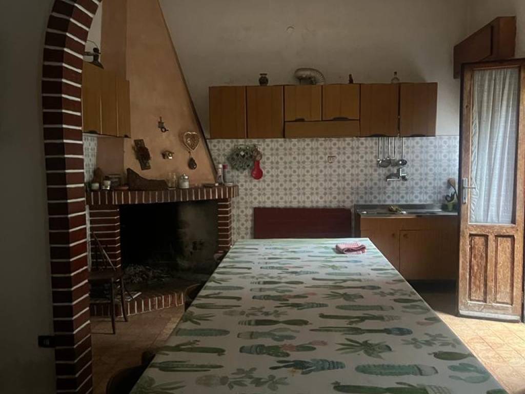 casa indipendente in vendita a Cagliari in zona Pirri