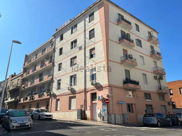 appartamento in vendita a Cagliari in zona Is Mirrionis/San Michele