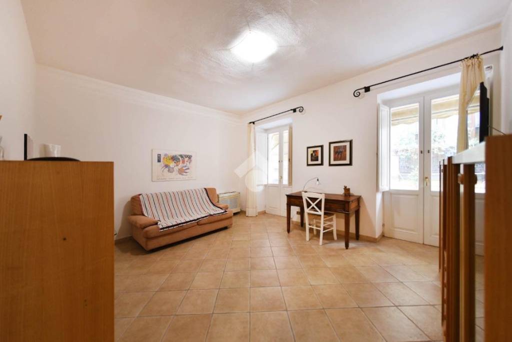 appartamento in vendita a Cagliari in zona Marina