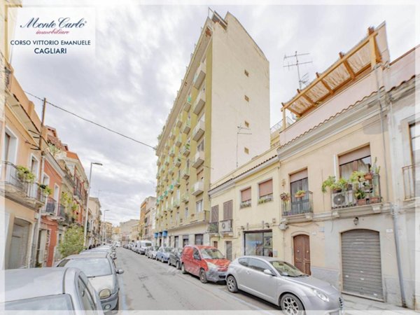 appartamento in vendita a Cagliari in zona Stampace/Punici