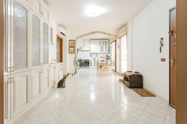 casa semindipendente in vendita a Cagliari