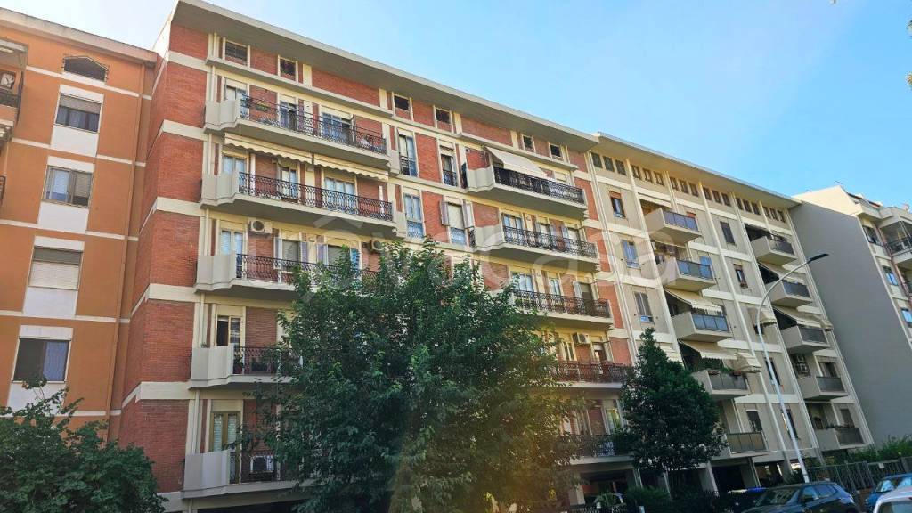 appartamento in vendita a Cagliari in zona Quartiere del Sole / La Palma