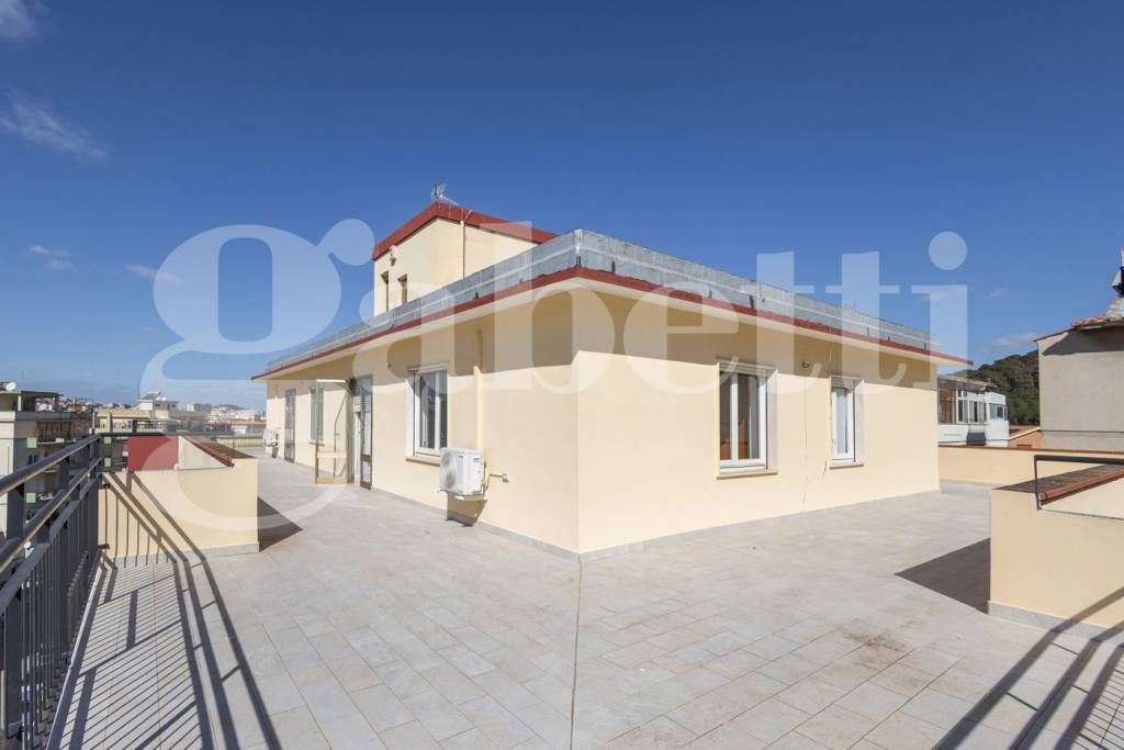 appartamento in vendita a Cagliari in zona Monte Urpinu