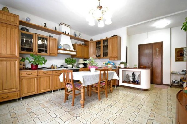 appartamento in vendita a Cagliari in zona Pirri