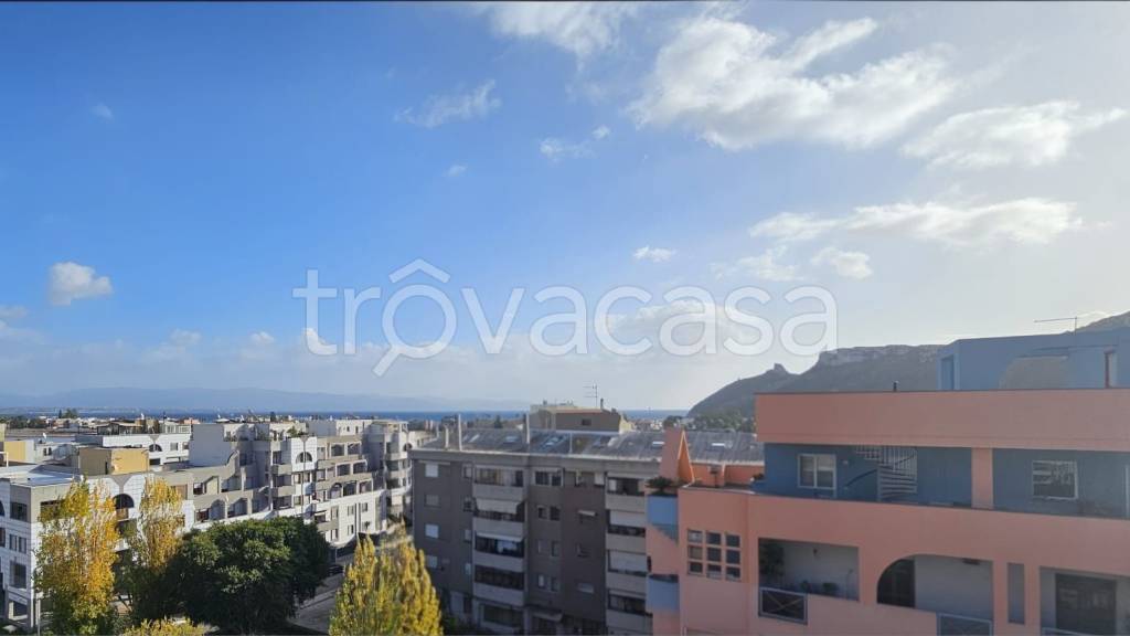 appartamento in vendita a Cagliari in zona Poetto/Marina Piccola