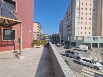 ufficio in vendita a Cagliari in zona Sant'Elia