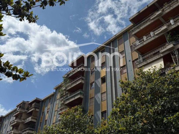 appartamento in vendita a Cagliari in zona Genneruxi