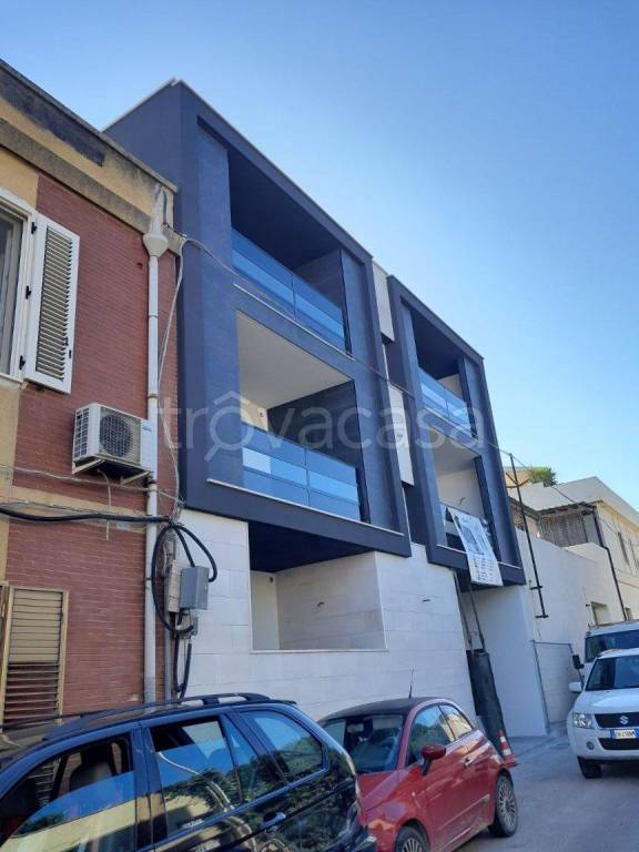 appartamento in vendita a Cagliari in zona Pirri