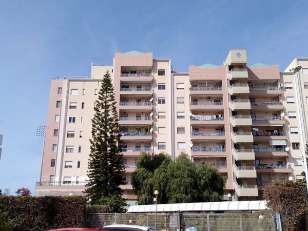 appartamento in vendita a Cagliari in zona Sant'Elia