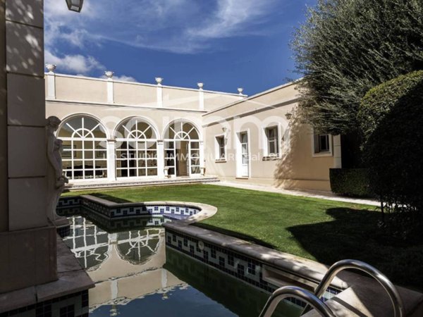 casa indipendente in vendita a Cagliari in zona Pirri