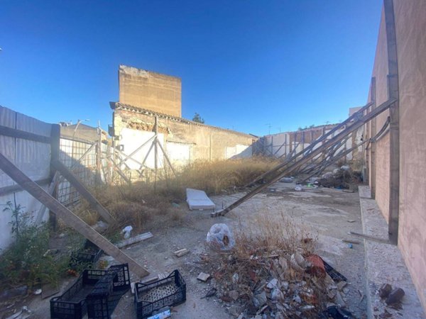 terreno edificabile in vendita a Cagliari in zona Pirri