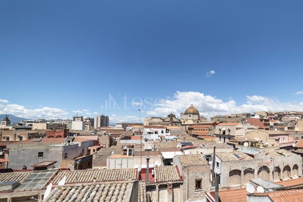 appartamento in vendita a Cagliari in zona Marina