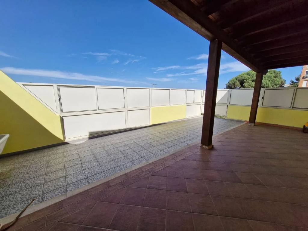 casa indipendente in vendita a Cagliari in zona Pirri